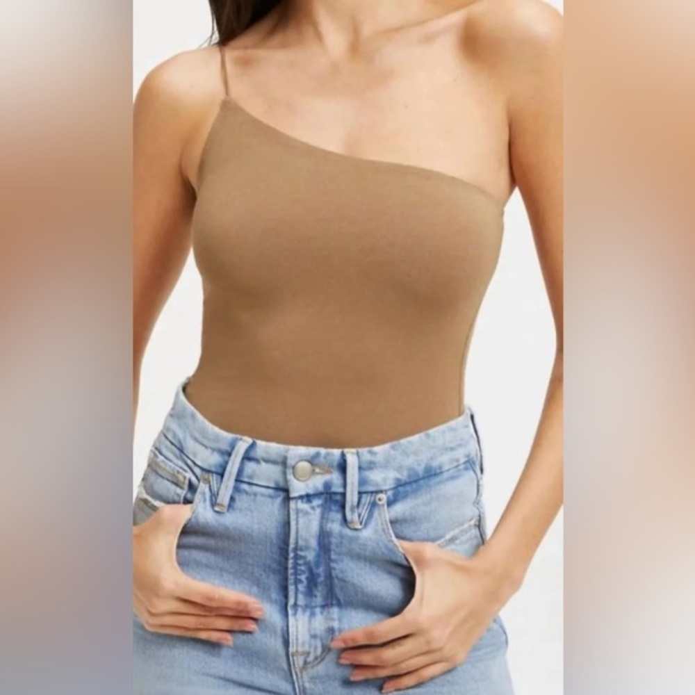NWT! Good American Pecan Bodysuit‎